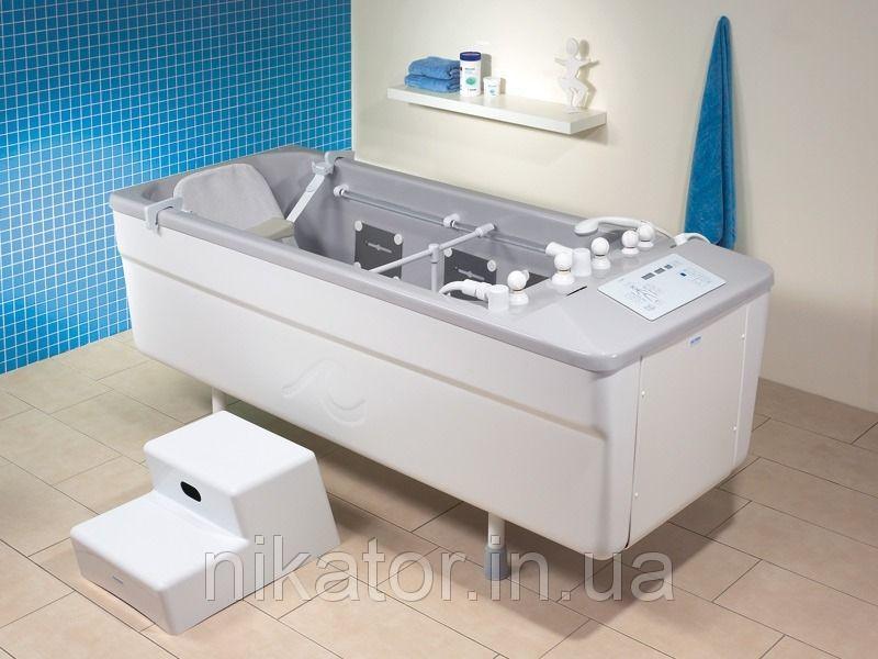 Профессиональная ванна для подводного душ-массажа Boppard
