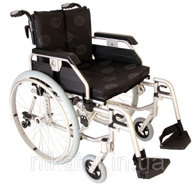 Легкая инвалидная коляска LIGHT MODERN